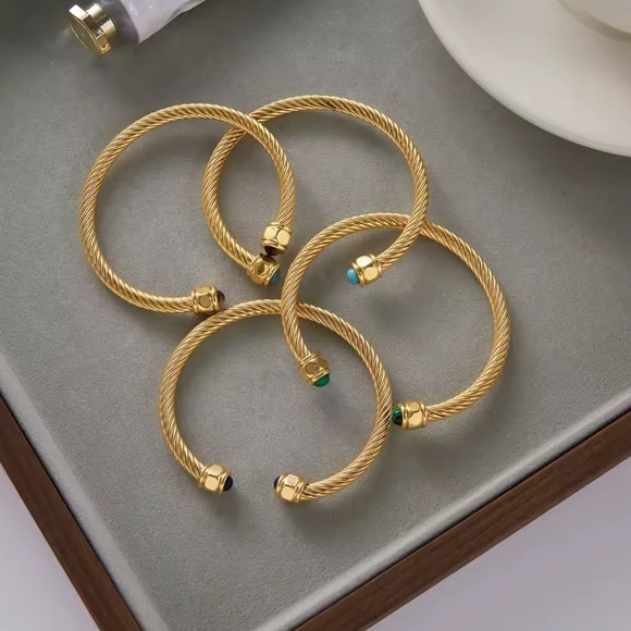 Haute Couture Malachite 18K Gold Twist Bracelet Green Gemstone Royal Edition - Picture 5 of 5